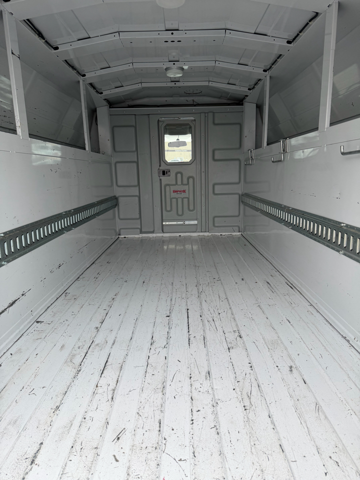 Chevrolet Express G3500 139" 2017