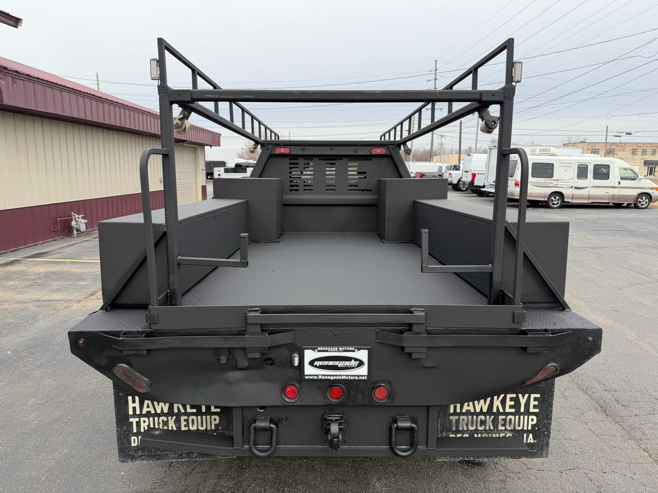 RAM 5500 Regular Cab 4WD DRW 2017