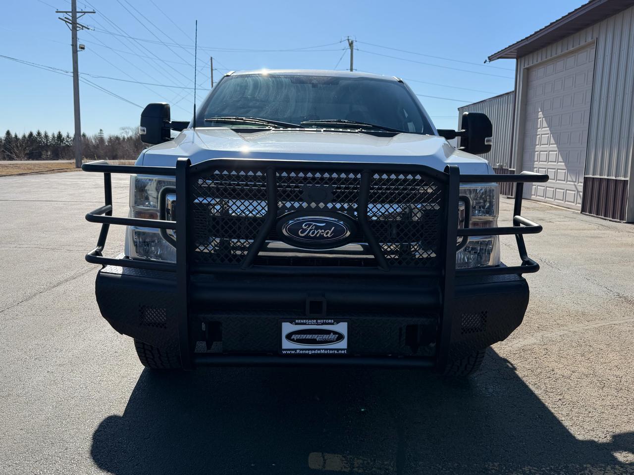 Ford F-250 SD XL Crew Cab 4WD 2022