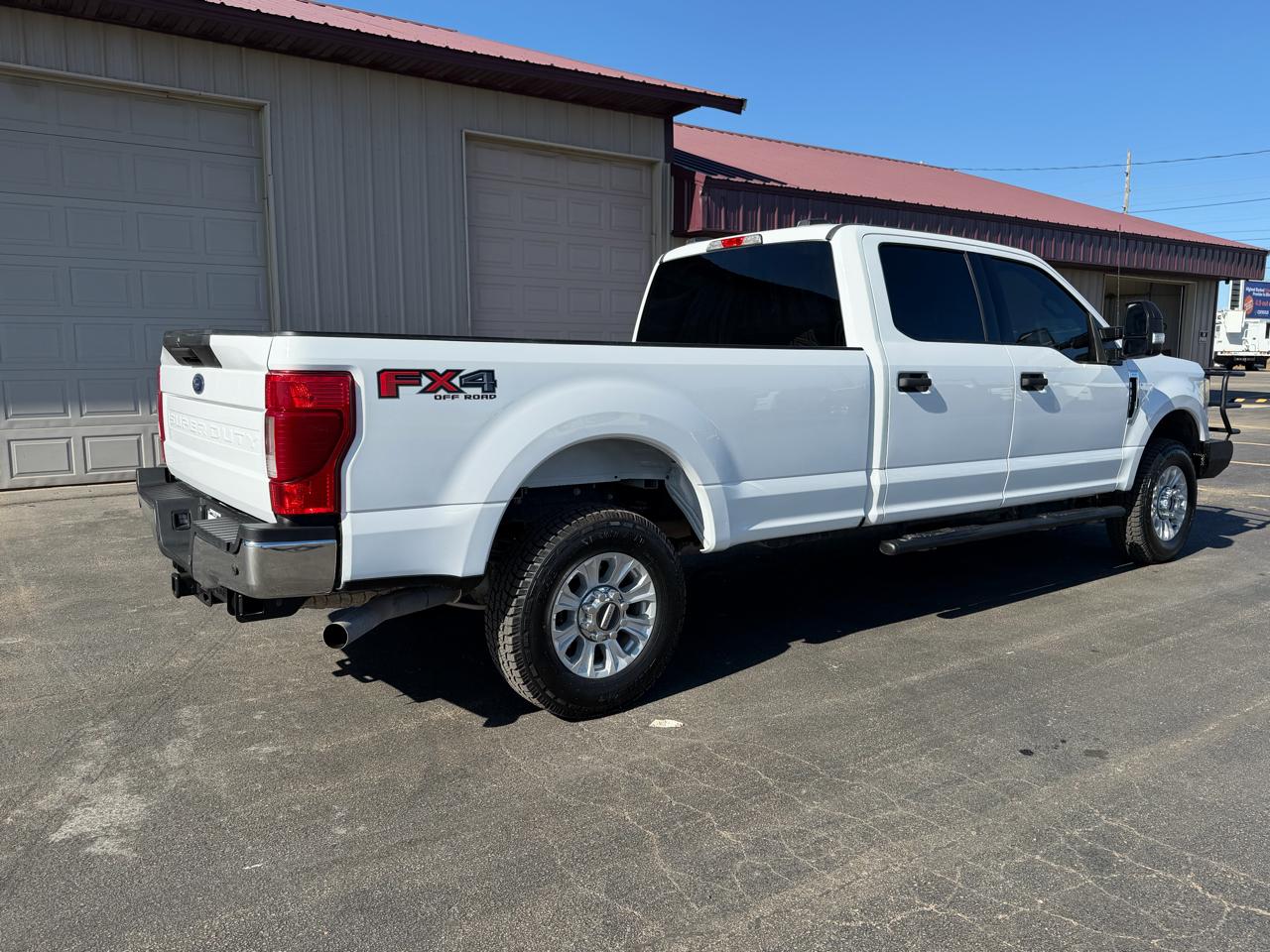 Ford F-250 SD XL Crew Cab 4WD 2022