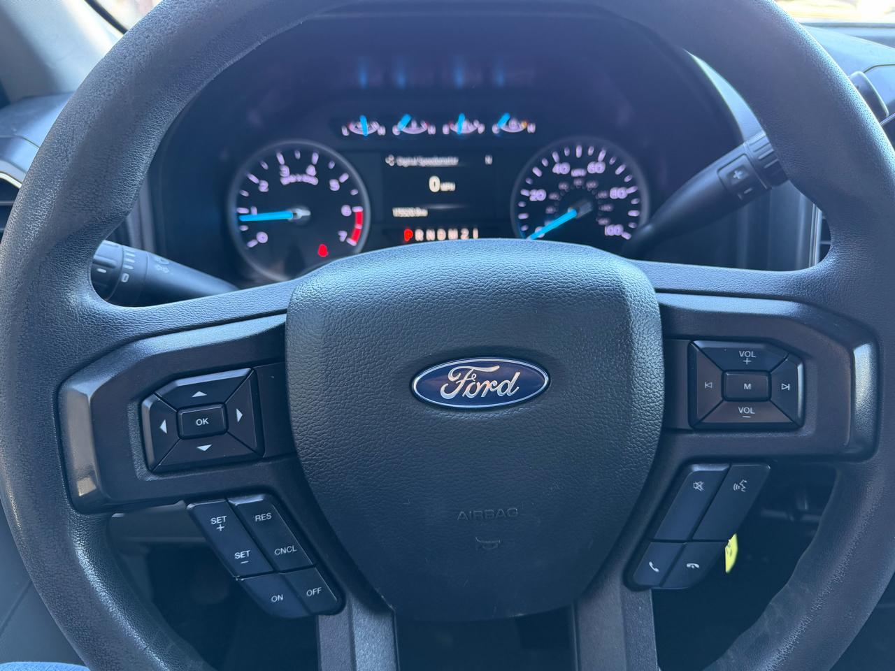 Ford F-250 SD XL Crew Cab 4WD 2022