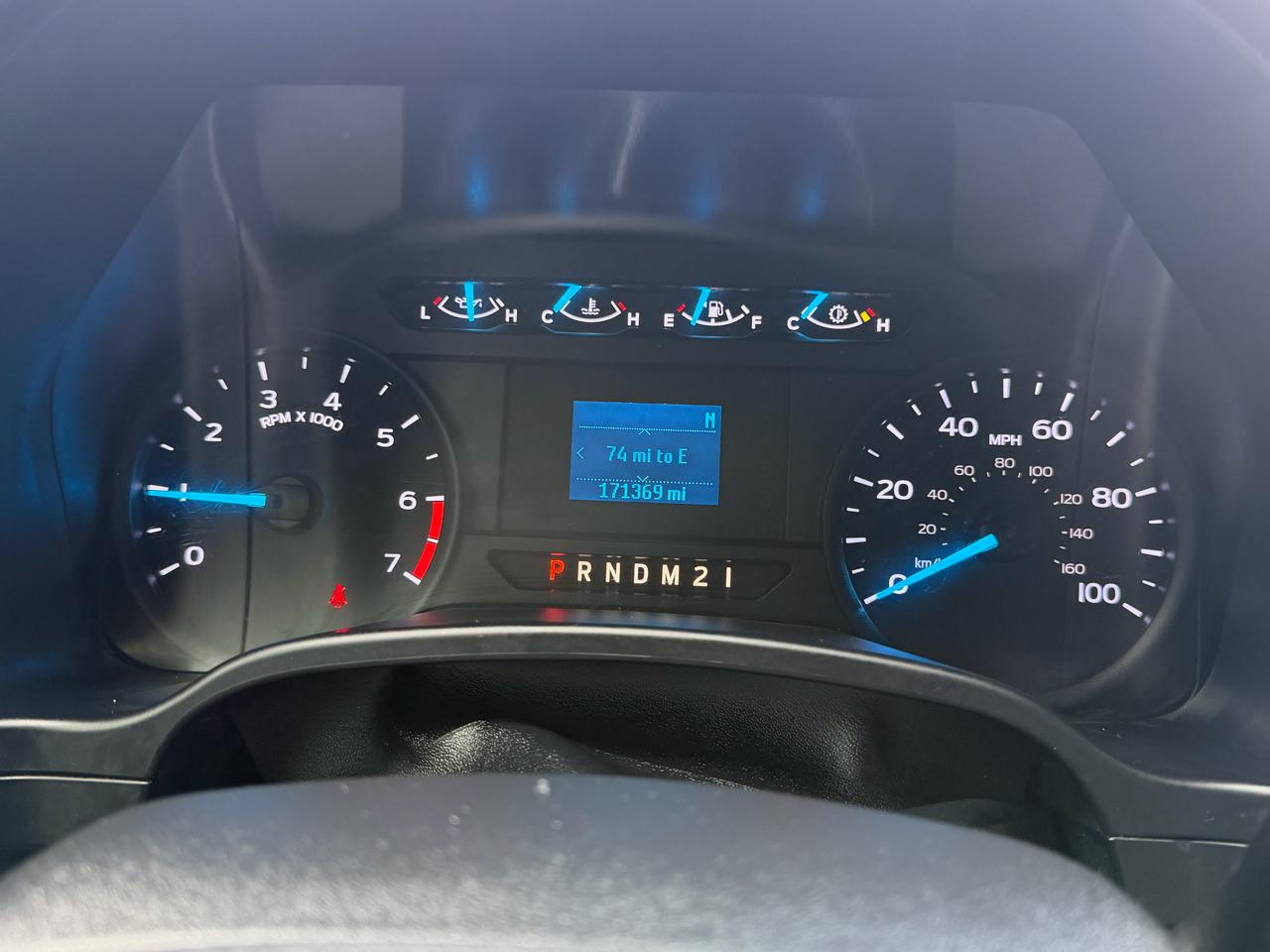 Ford F-350 SD Lariat SuperCab Long Bed DRW 4WD 2017