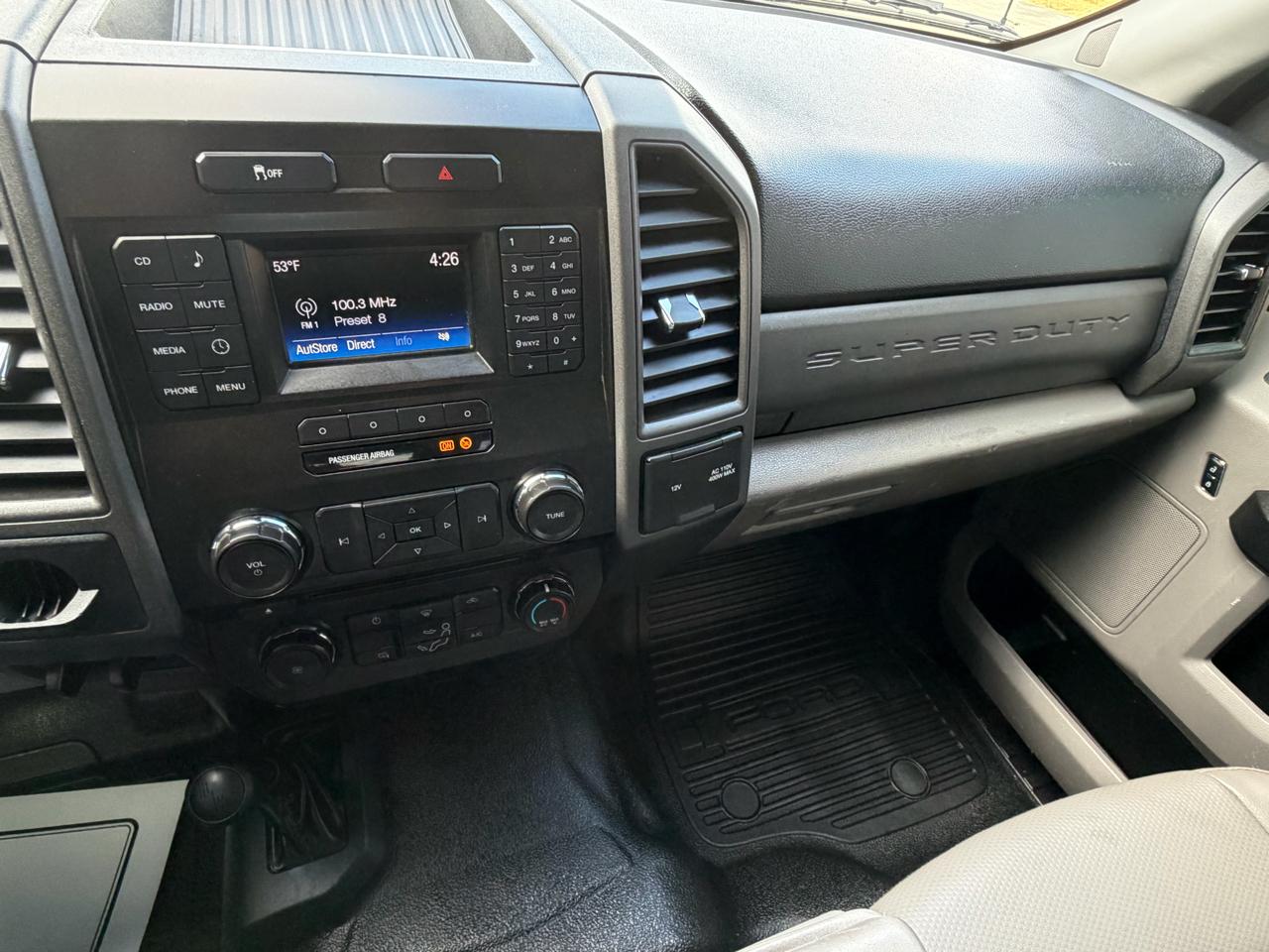 Ford F-350 SD Lariat SuperCab Long Bed DRW 4WD 2017