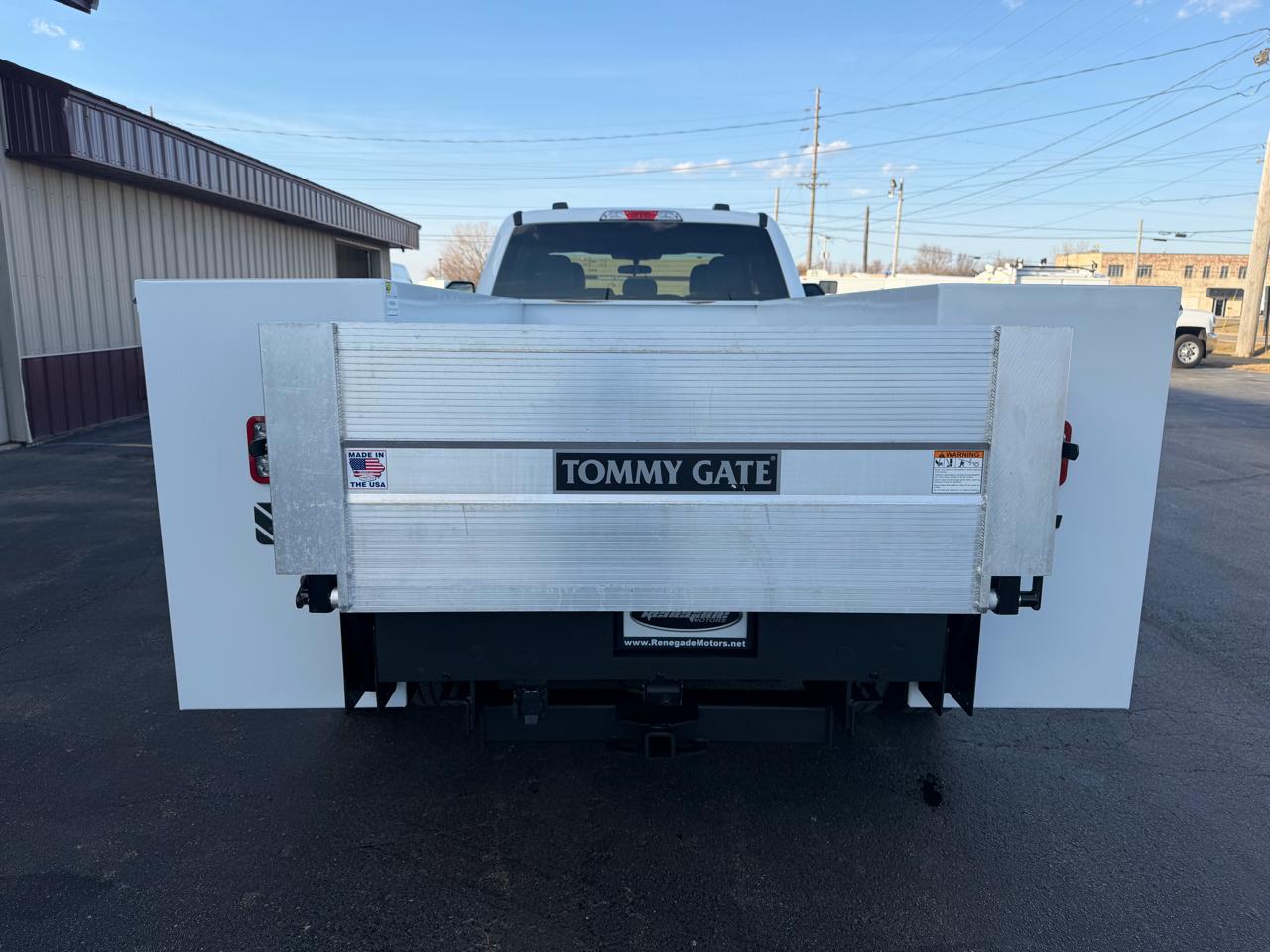 Ford F-350 SD XL SuperCab Long Bed 4WD DRW 2022