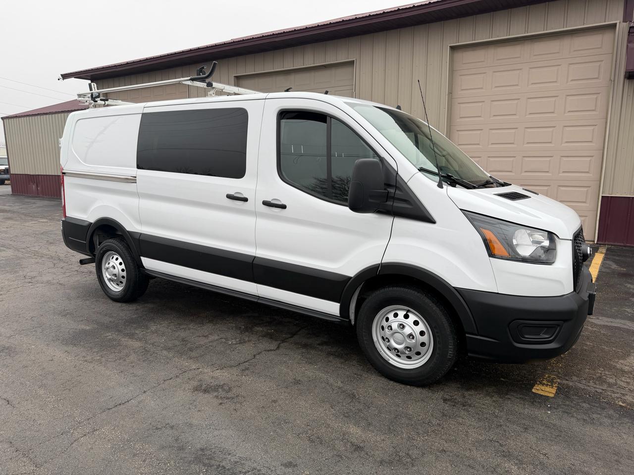 2023 Ford Transit 150 Van Low Roof w/Sliding Pass. 148-in. WB