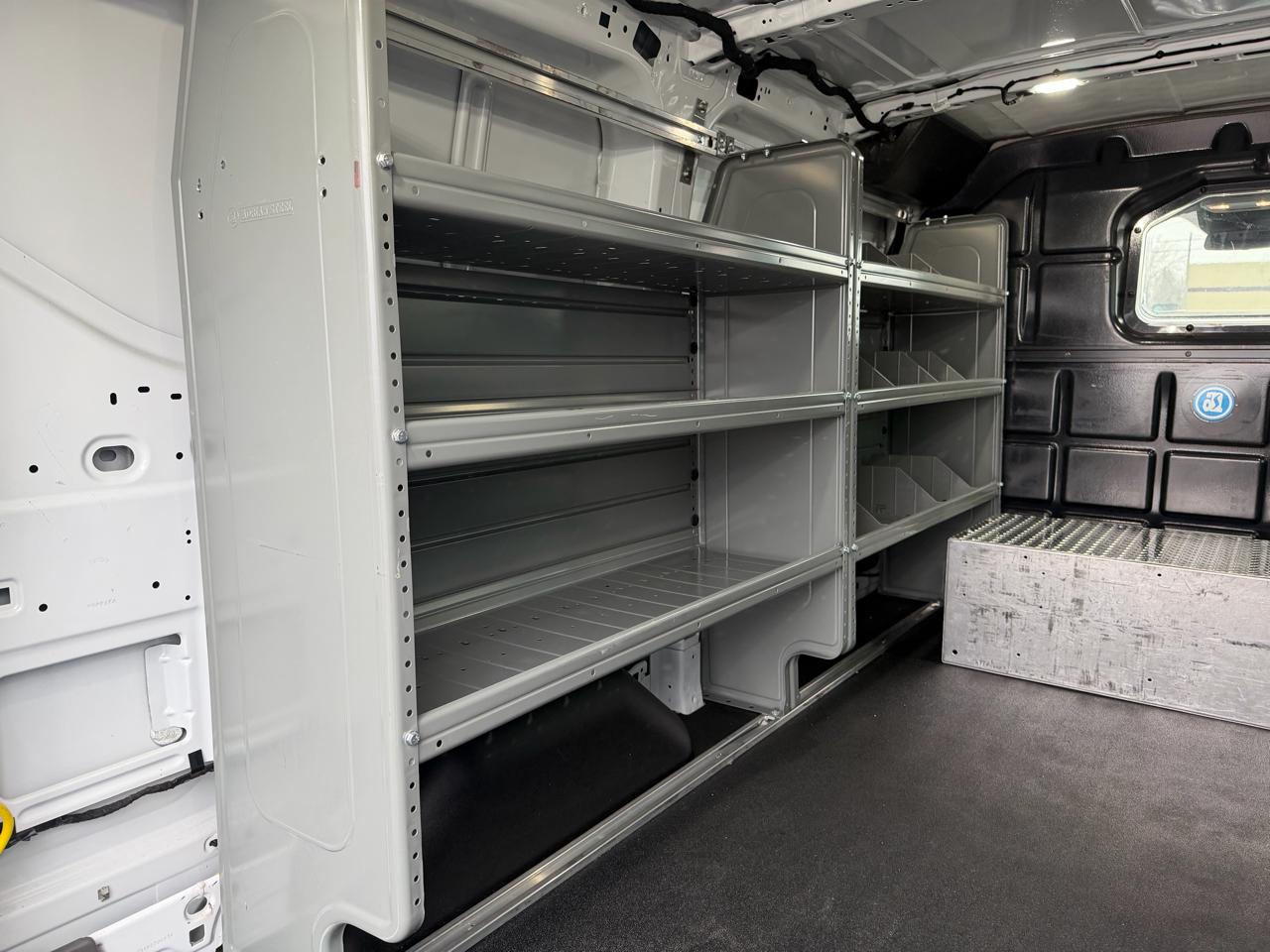 Ford Transit 150 Van Low Roof w/Sliding Pass. 148-in. WB 2023