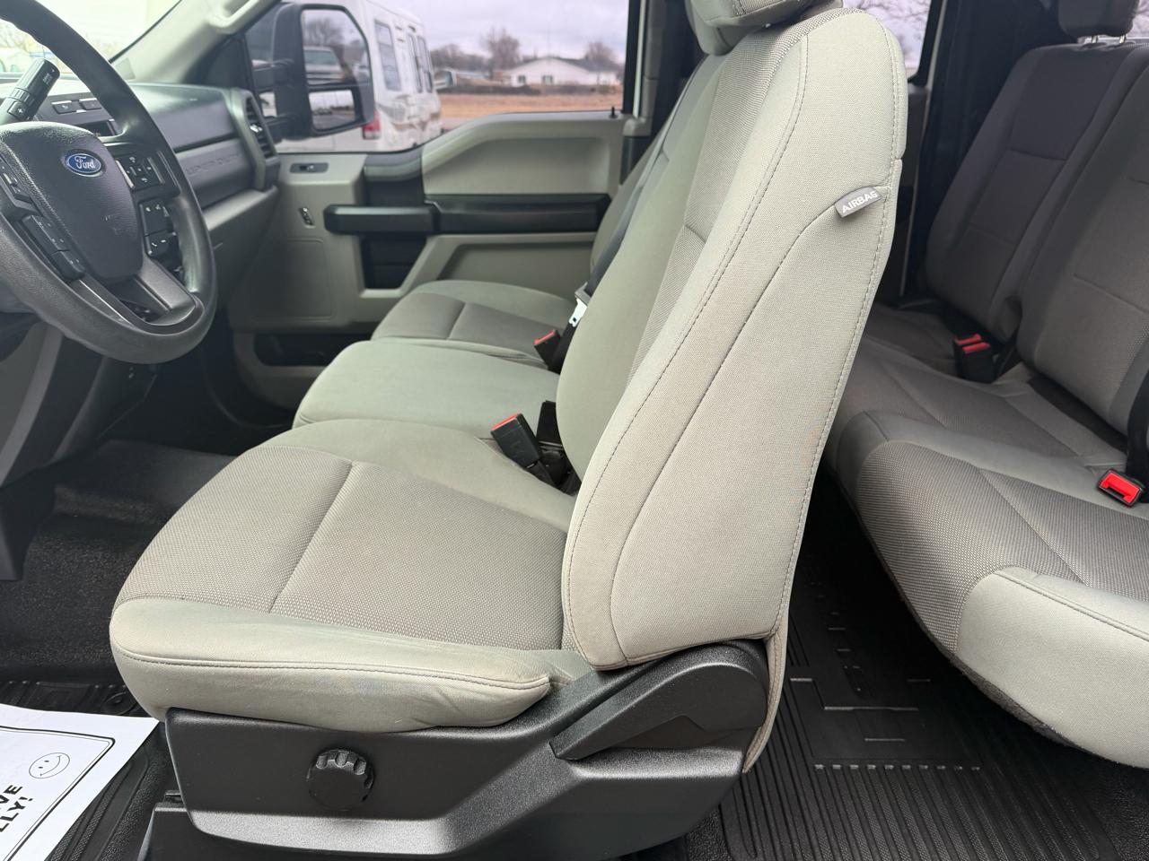 Ford F-250 SD XLT SuperCab Long Bed 4WD 2021