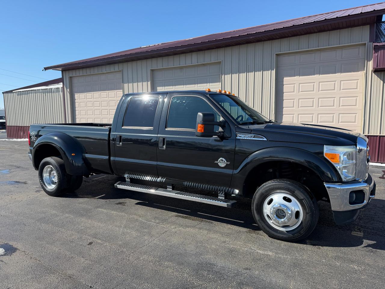 Ford F-350 SD XLT Crew Cab Long Bed DRW 4WD 2012