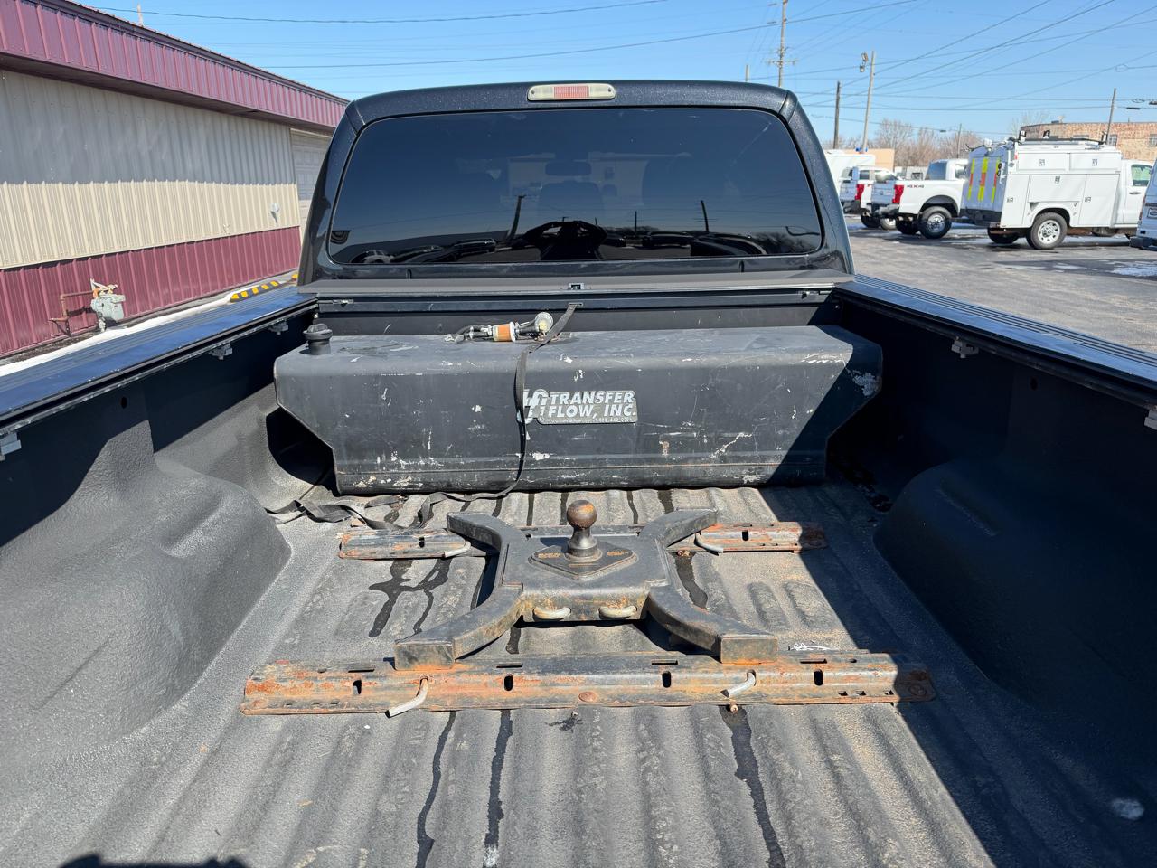 Ford F-350 SD XLT Crew Cab Long Bed DRW 4WD 2012