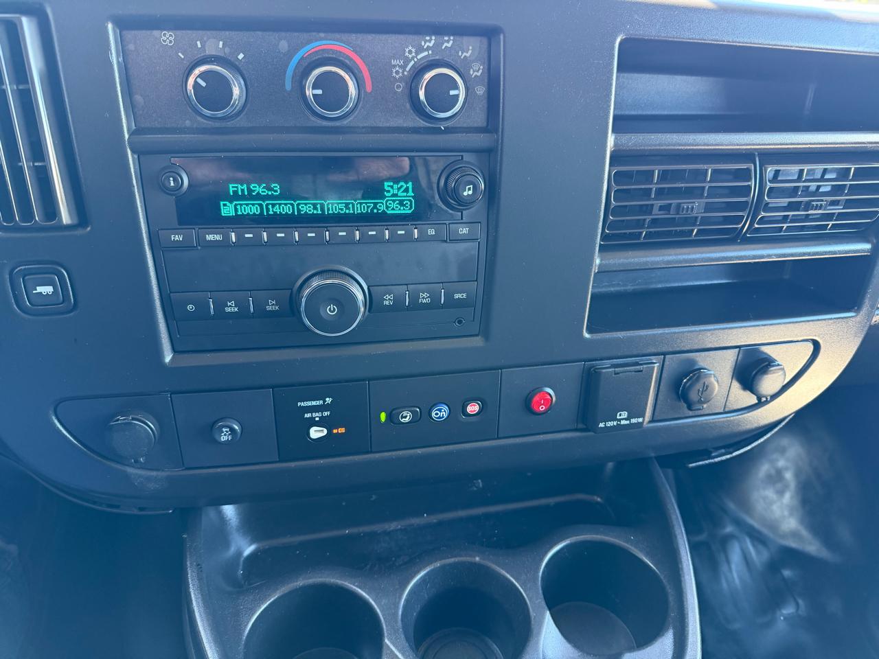 Chevrolet Express G3500 139" 2019