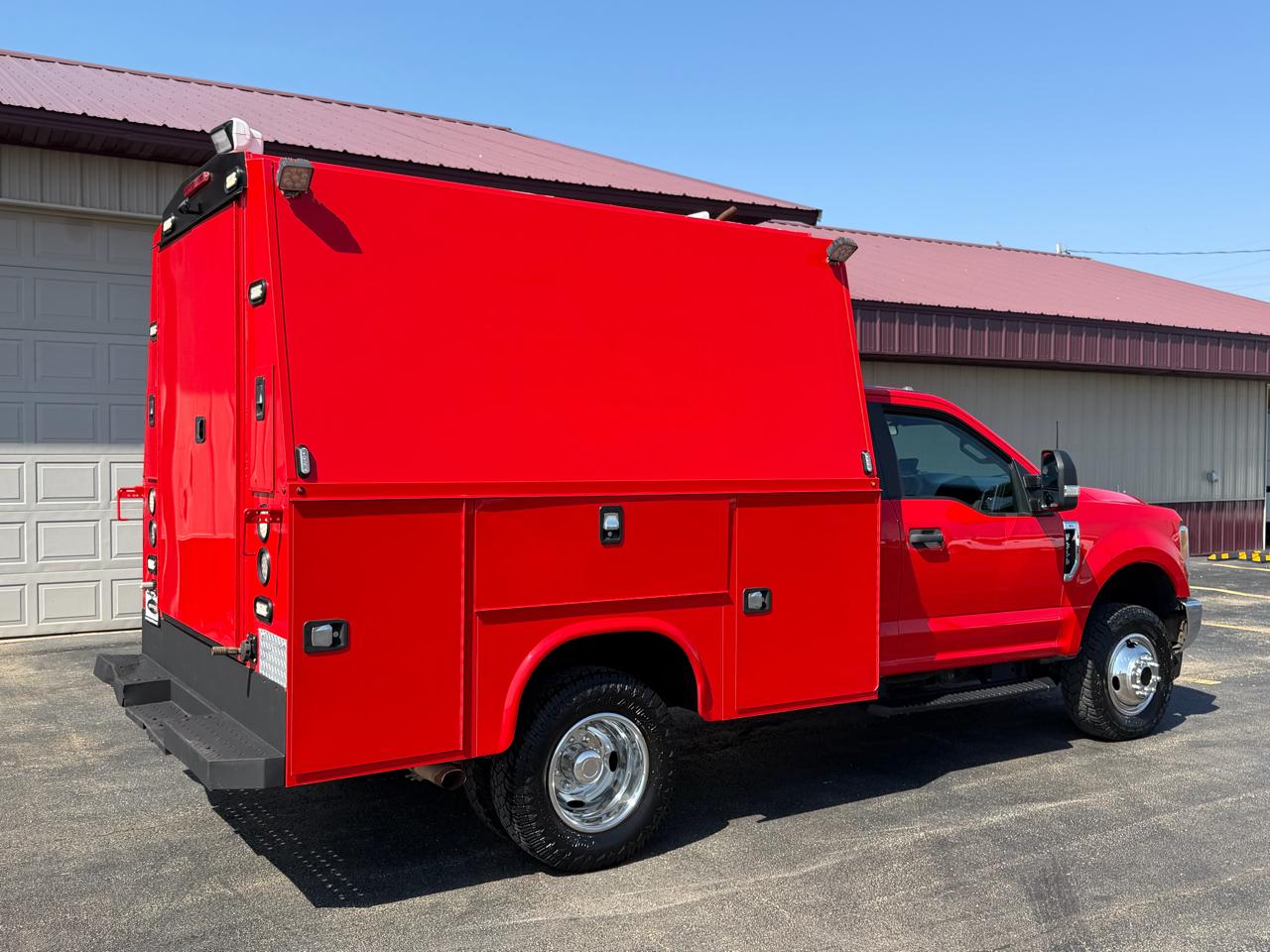 Ford F-350 SD XLT DRW 4WD 2017