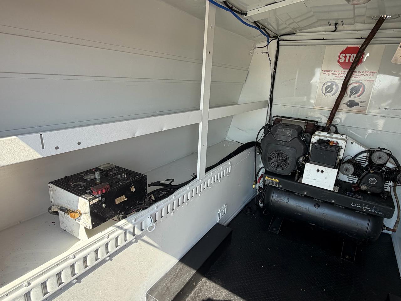 Ford F-350 SD XLT DRW 4WD 2017