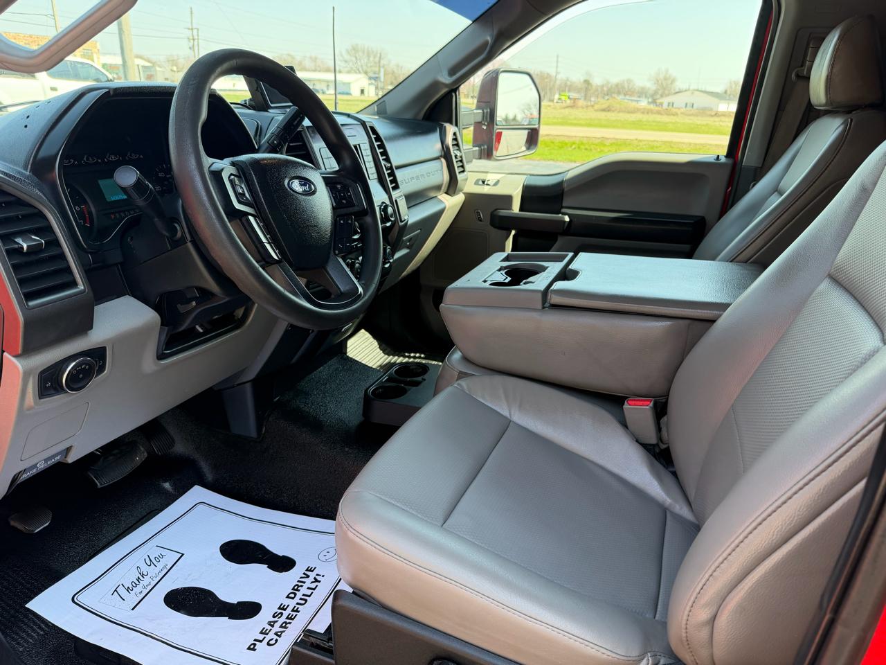 Ford F-350 SD XLT DRW 4WD 2017