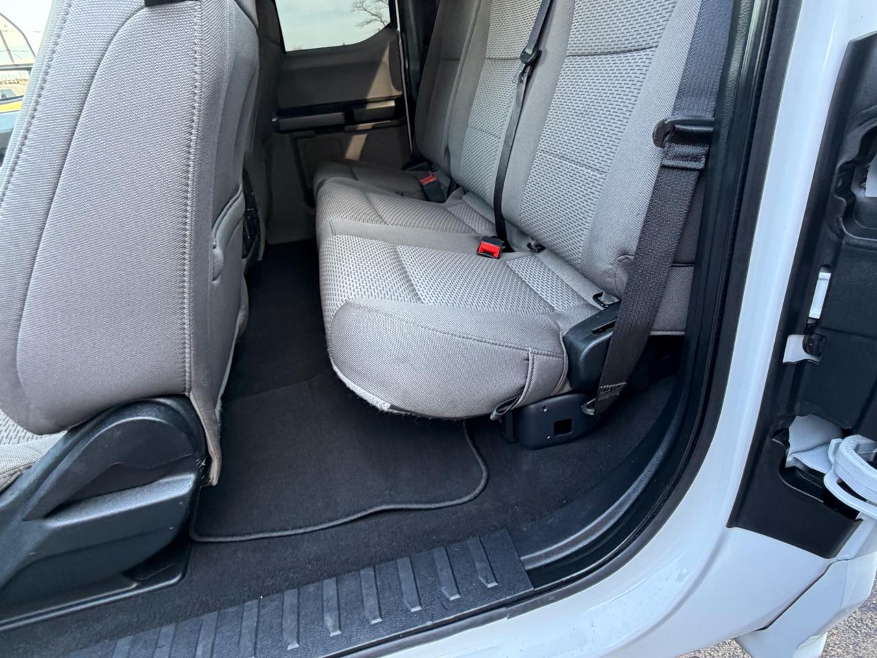 Ford F-350 SD XL SuperCab 4WD DRW 2020