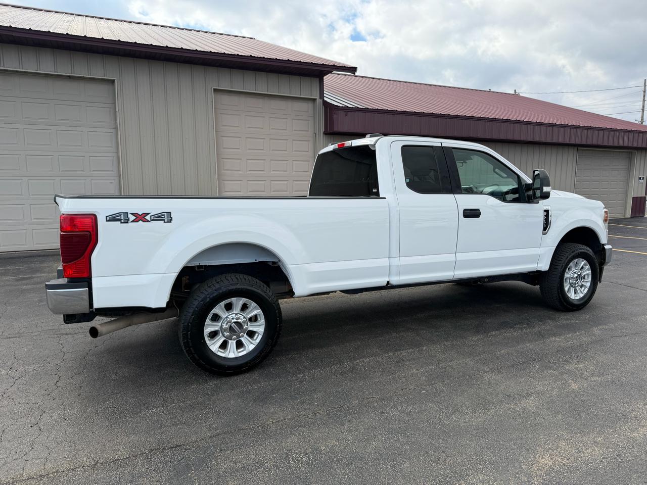 Ford F-250 SD XLT SuperCab Long Bed 4WD 2020