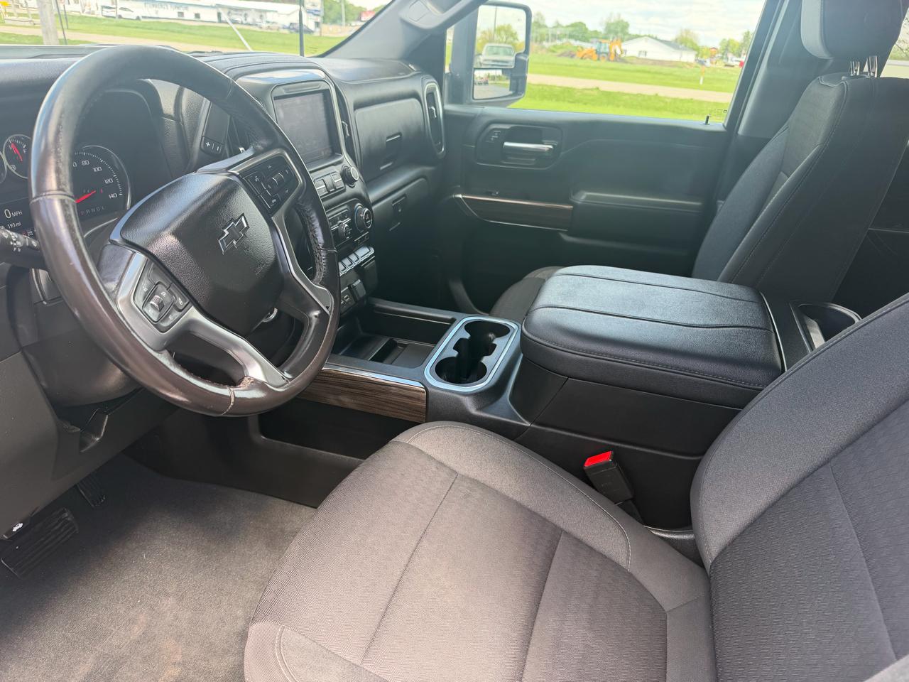 Chevrolet Silverado 2500HD 4WD Crew Cab 167" LT w/1LT 2023