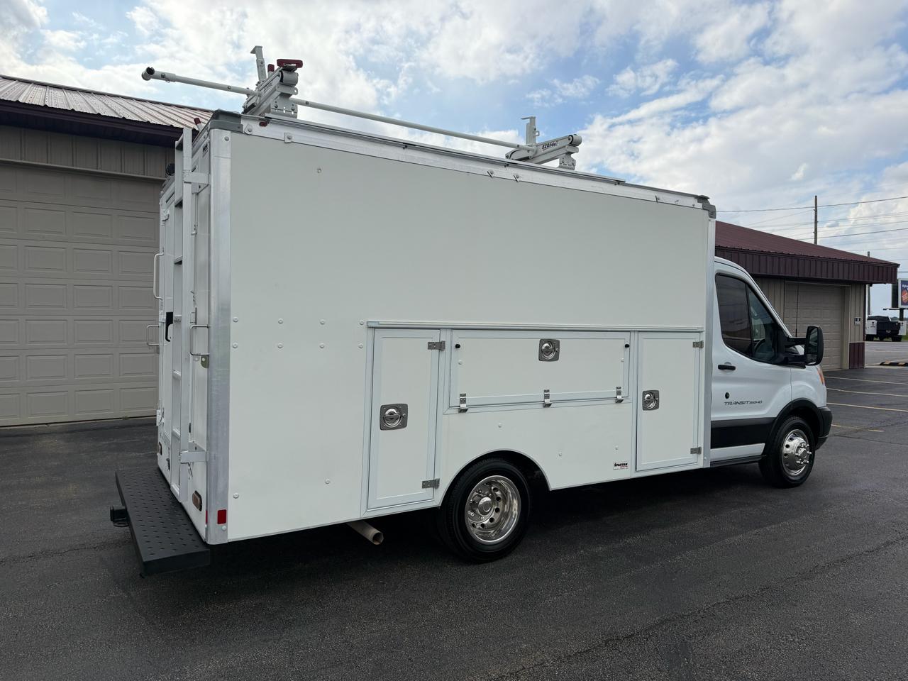 Ford Transit T-350 HD DRW 2019