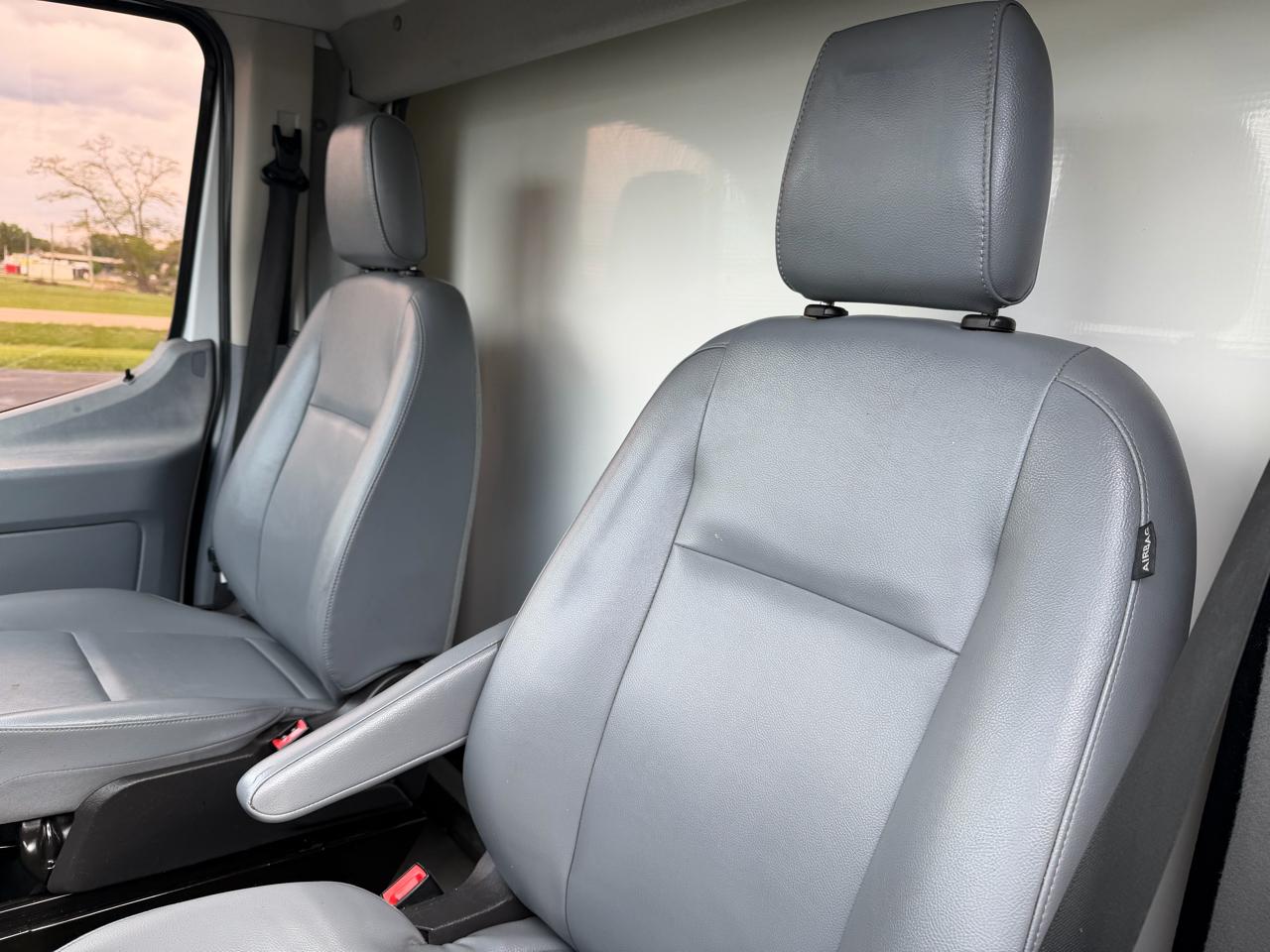 Ford Transit T-350 HD DRW 2019