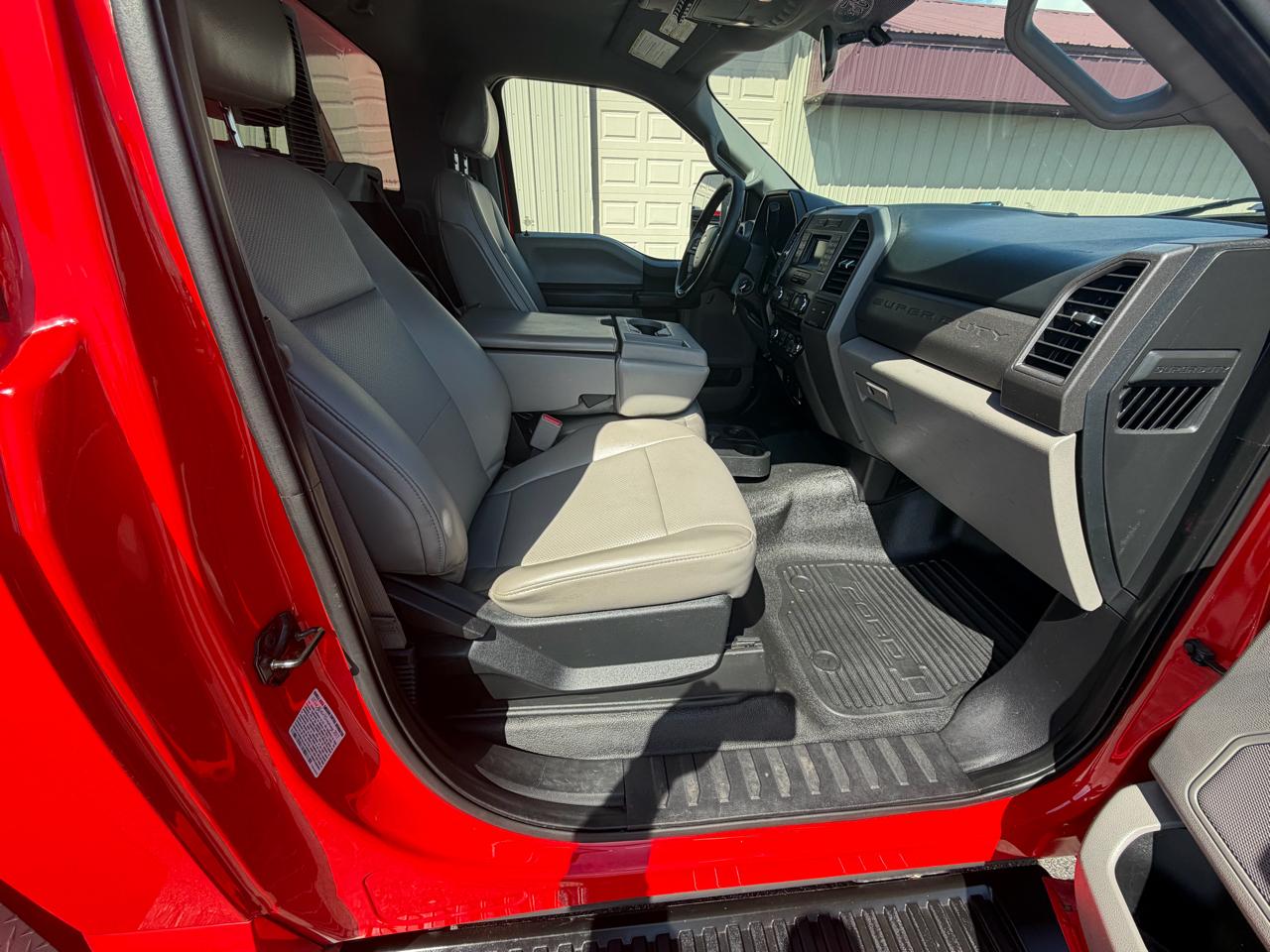 Ford F-350 SD XLT DRW 4WD 2017