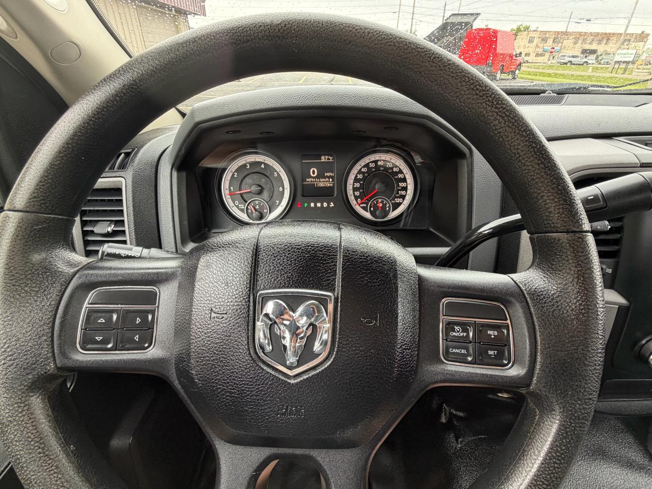 RAM 1500 2WD Reg Cab 140.5" Tradesman 2014