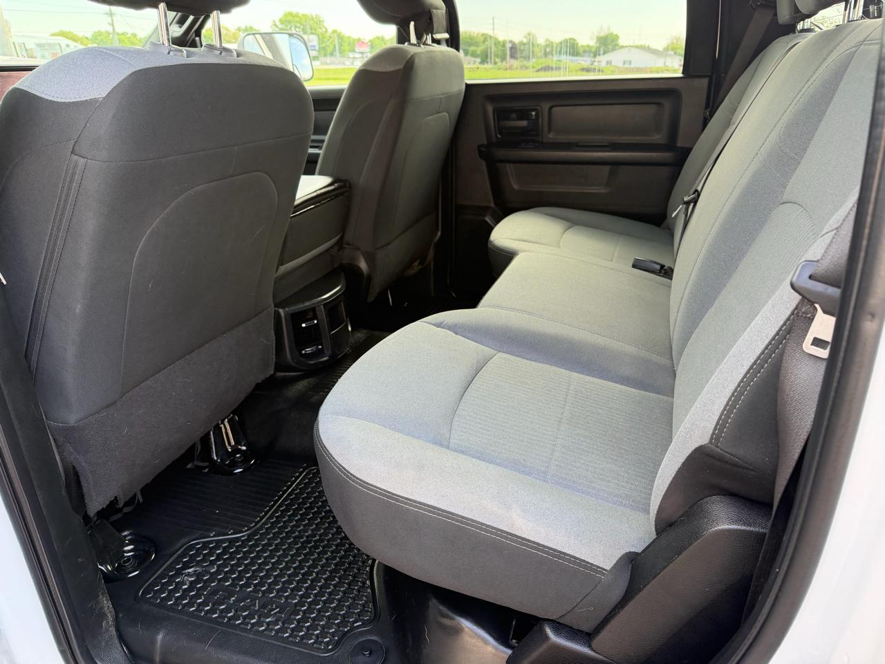 RAM 5500 Crew Cab SWB 4WD DRW 2022