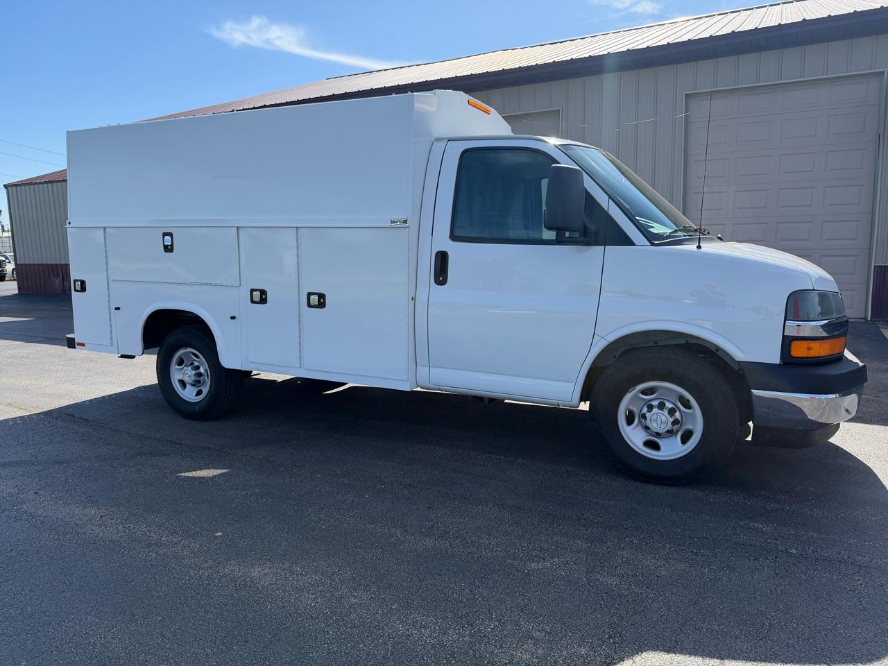 2017 Chevrolet Express G3500 139"