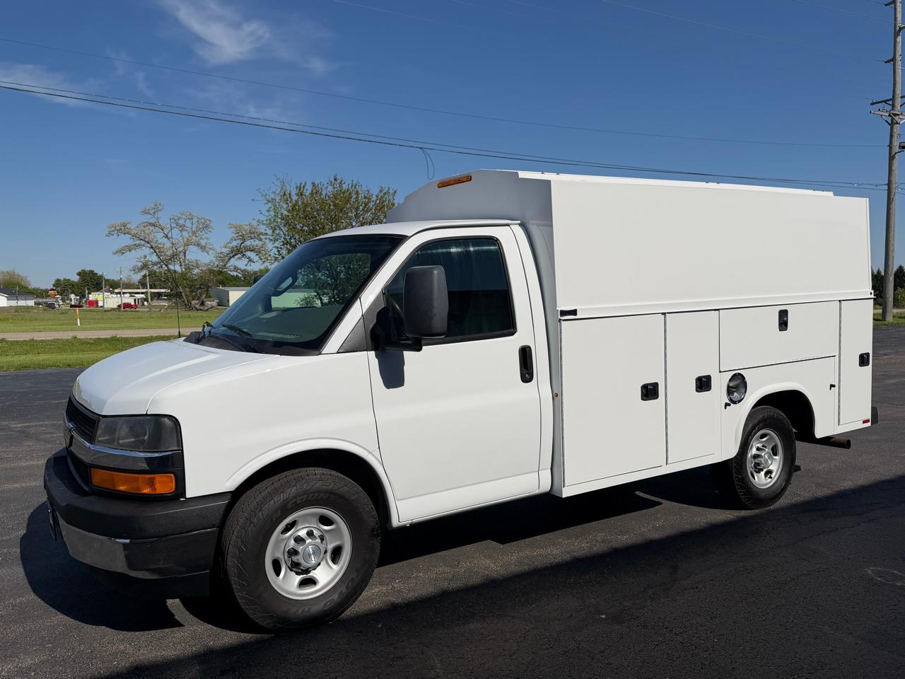 Chevrolet Express G3500 139" 2017