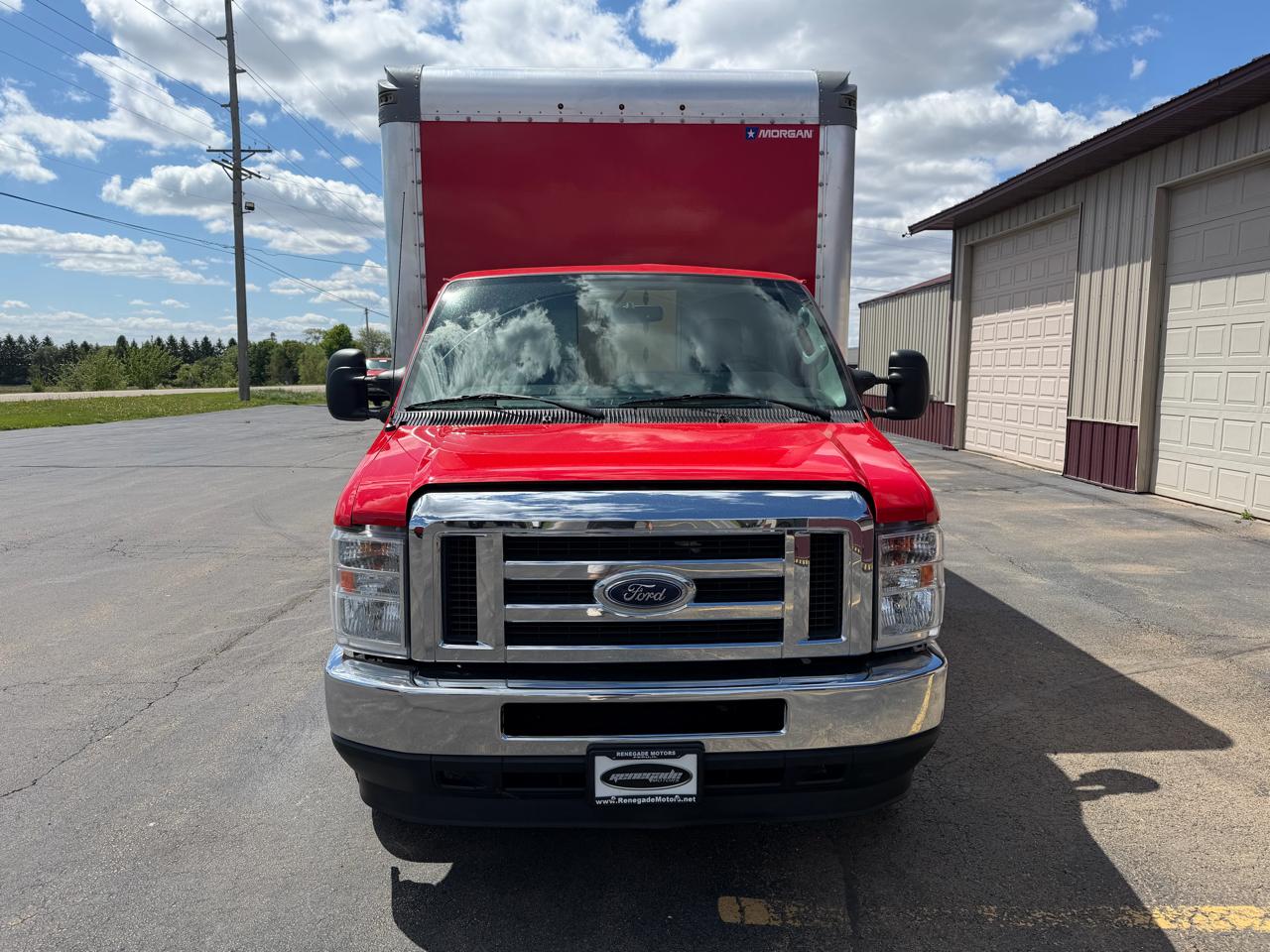 Ford Econoline E-350 Super Duty 2021