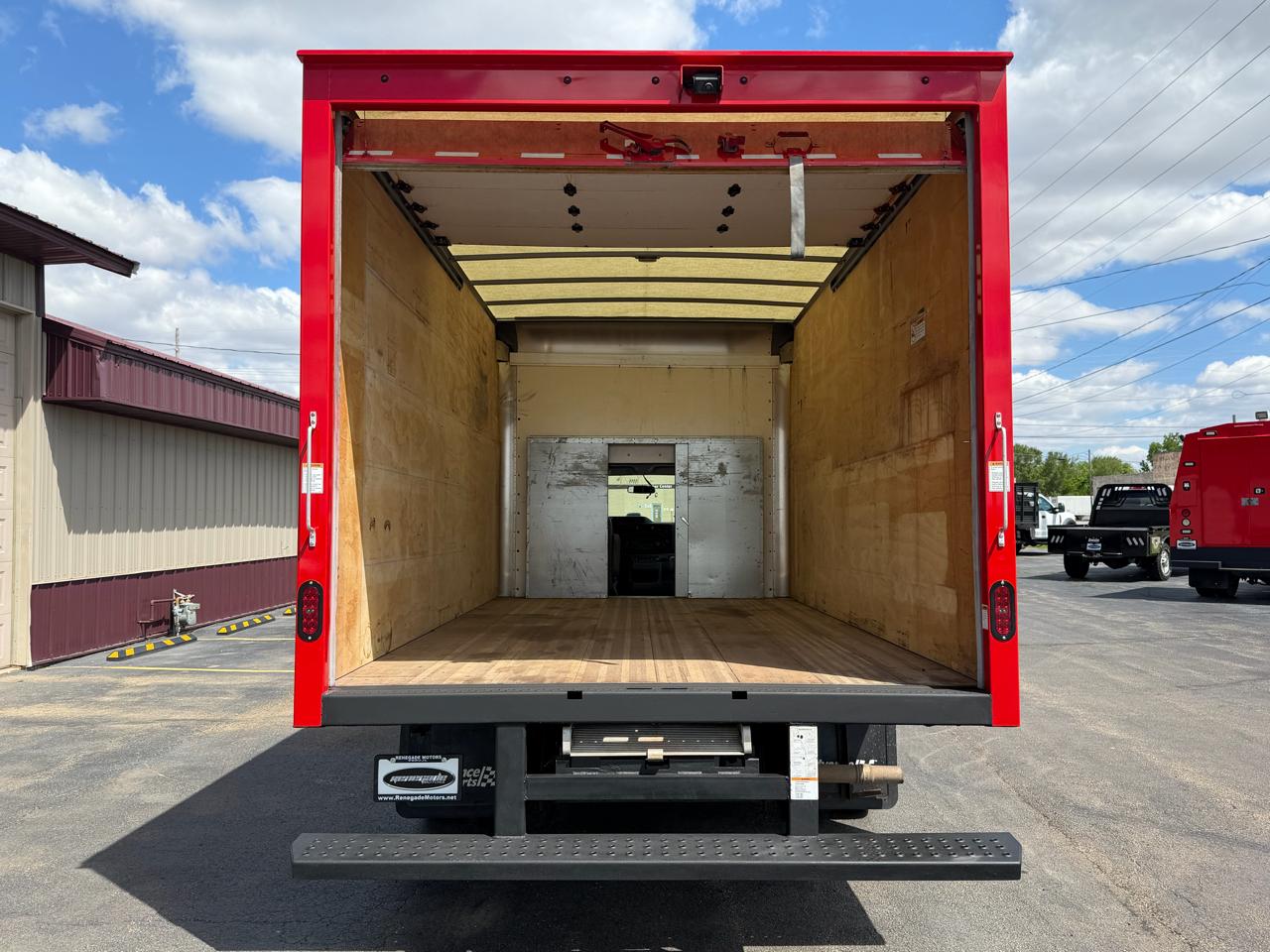 Ford Econoline E-350 Super Duty 2021