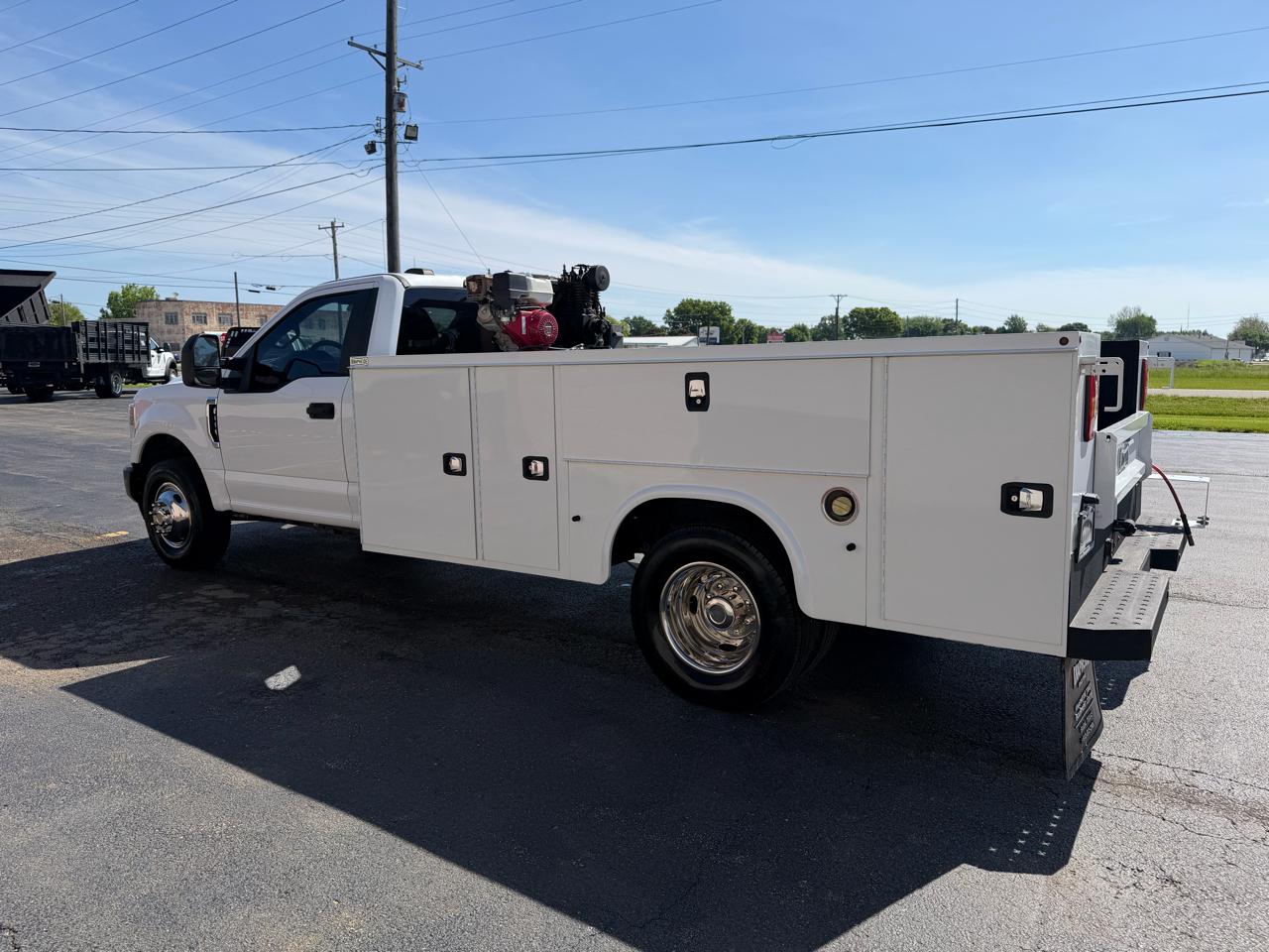 Ford F-350 SD XL 2WD DRW 2021