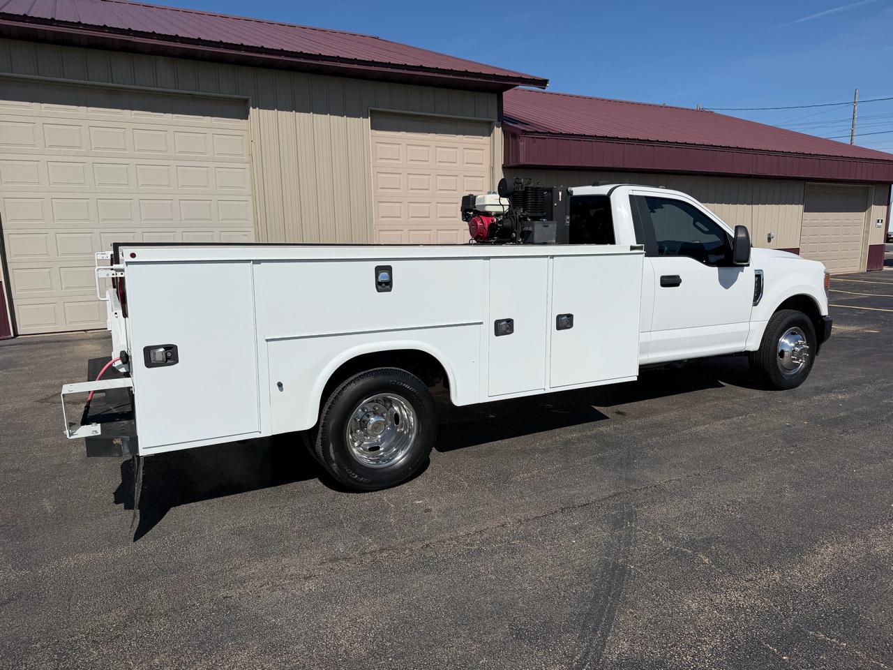 Ford F-350 SD XL 2WD DRW 2021