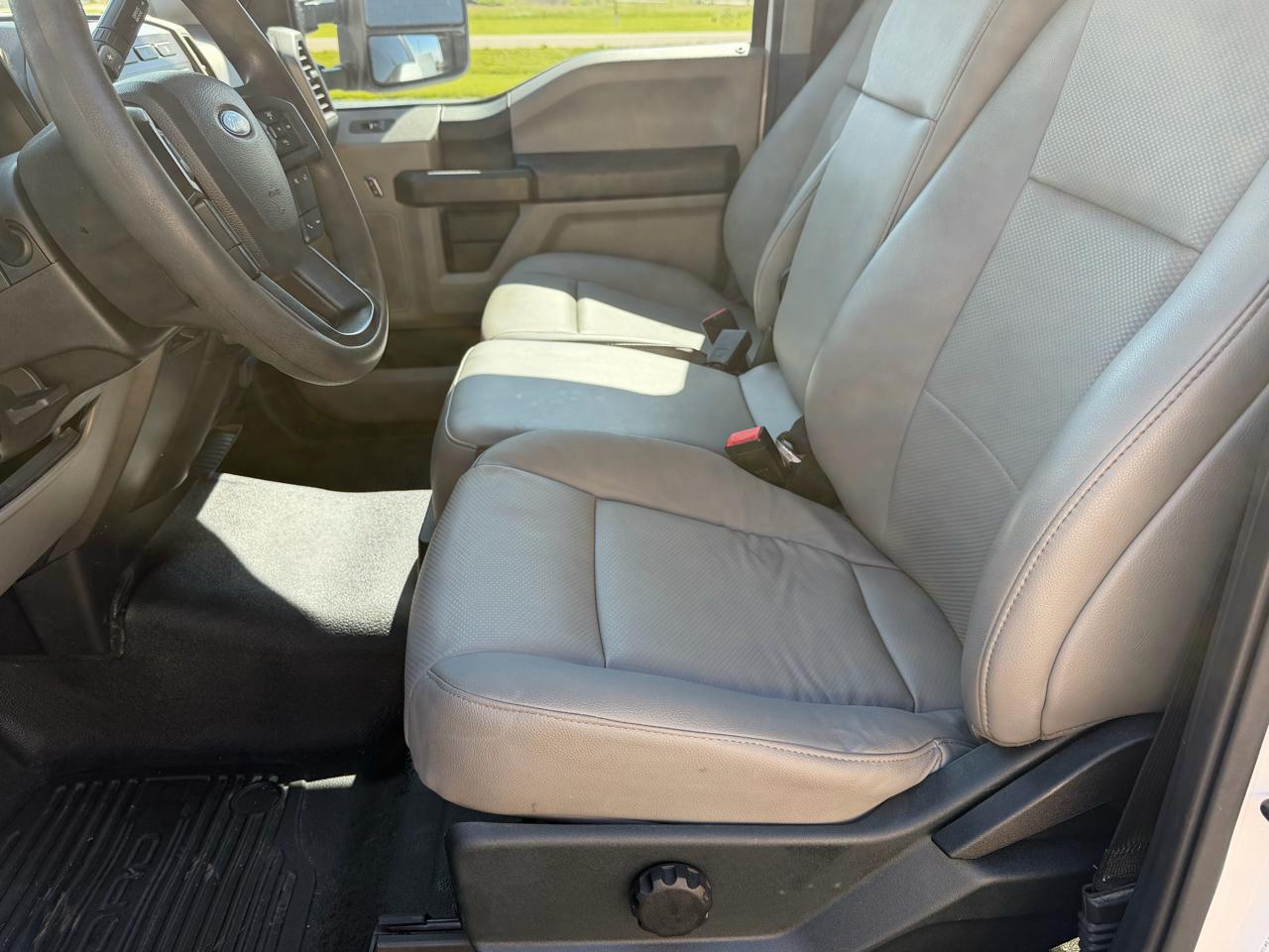 Ford F-350 SD XL 2WD DRW 2021