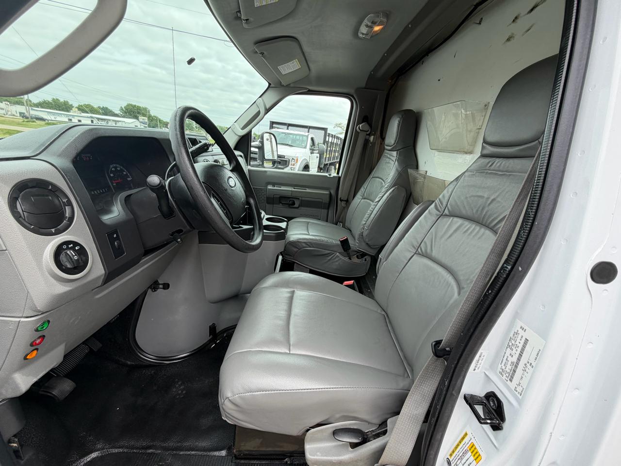 Ford Econoline E450 2019
