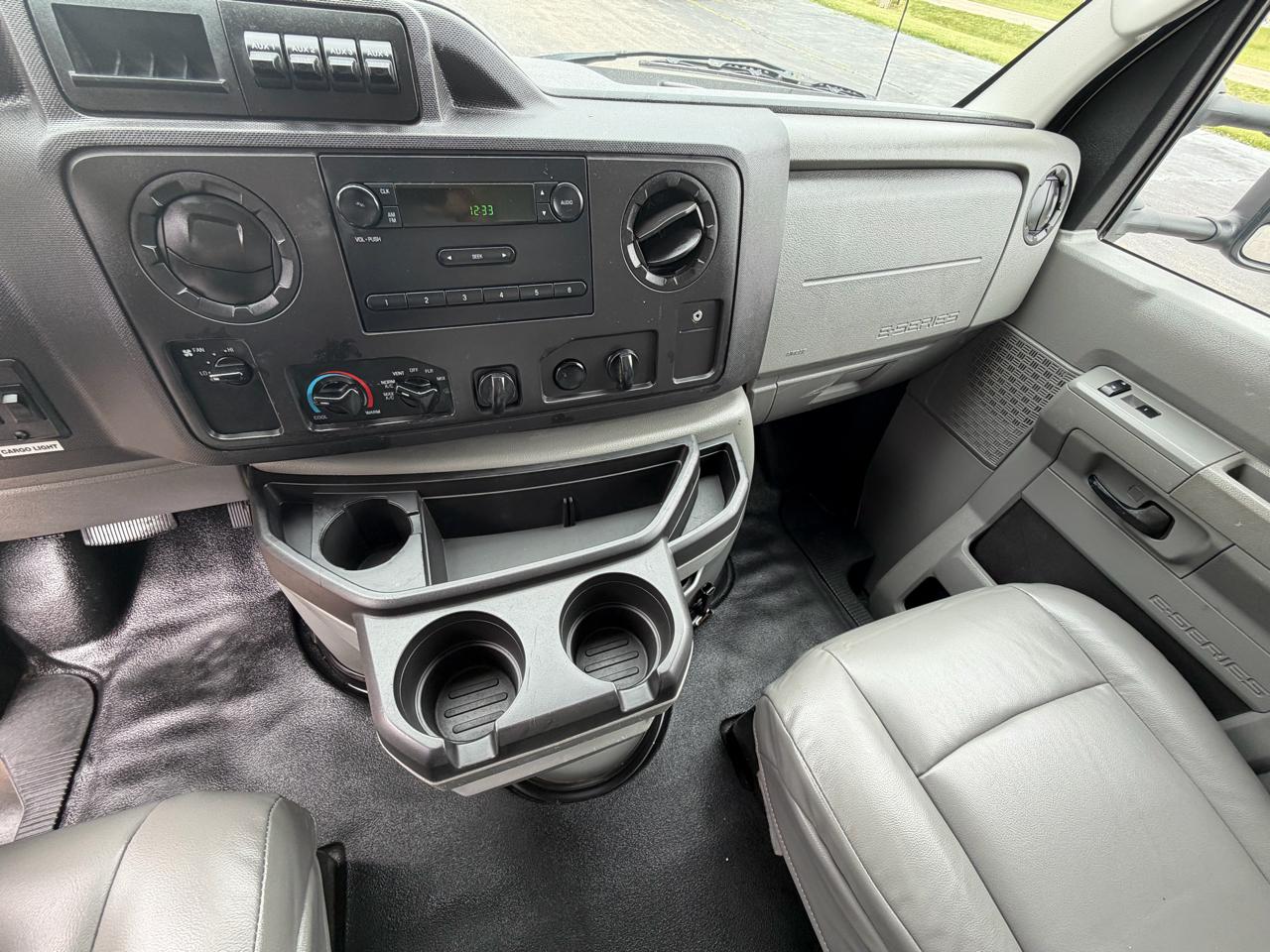 Ford Econoline E450 2019