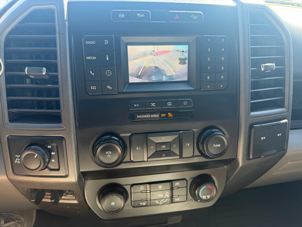 Ford F-350 SD XL Crew Cab 4WD 2022