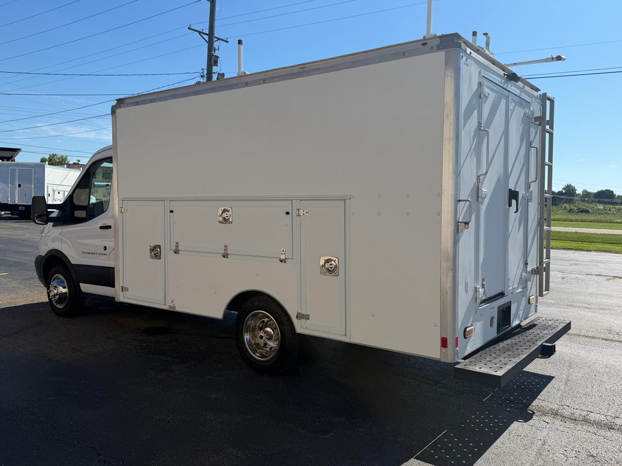 Ford Transit T-350 HD DRW 2019
