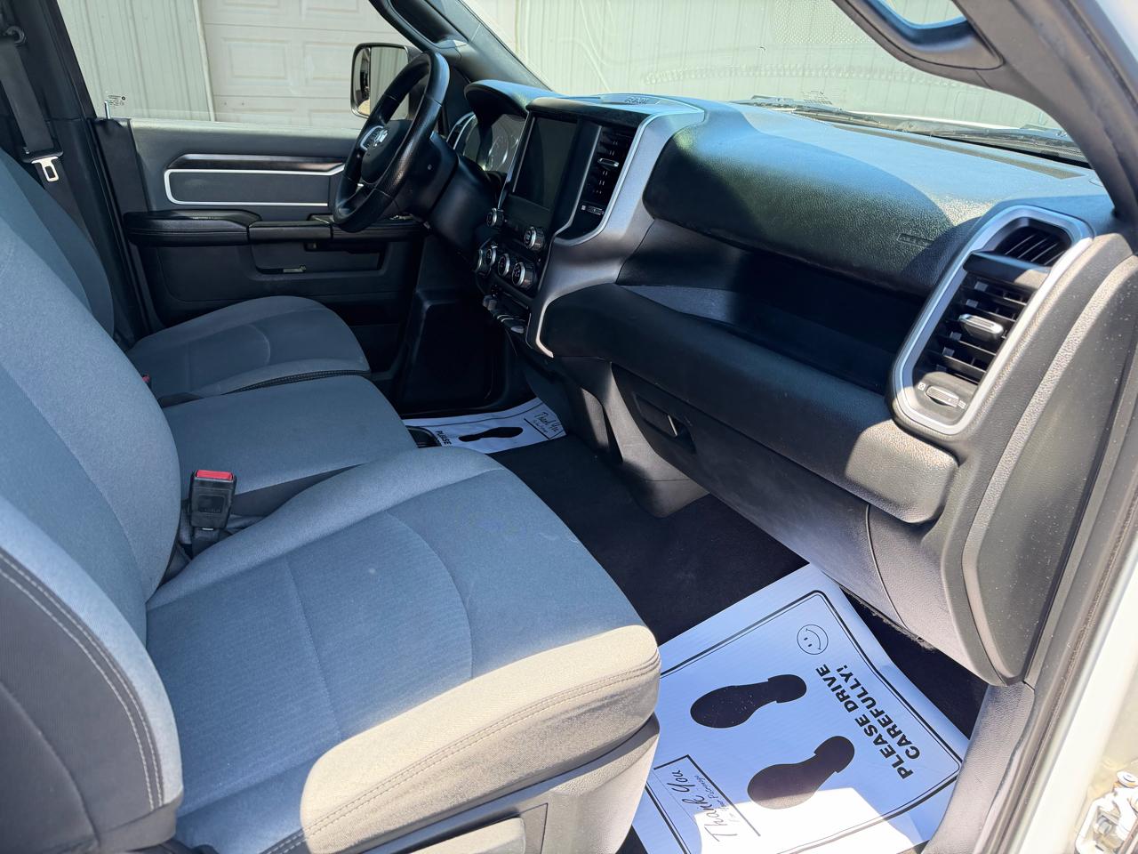 RAM 2500 Big Horn Crew Cab 4WD SWB 2022