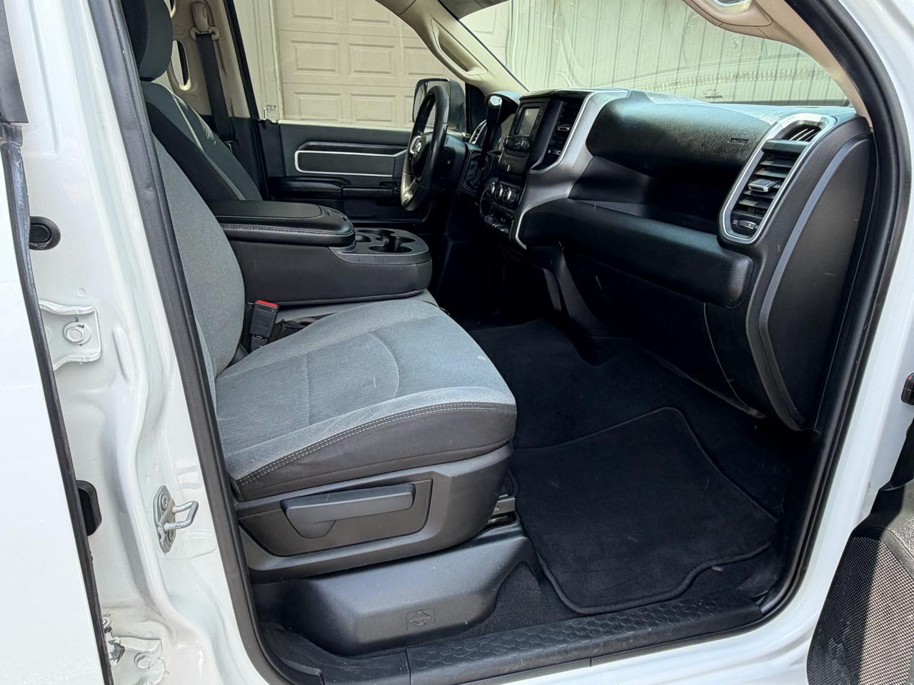 RAM 2500 Tradesman Crew Cab SWB 4WD 2019