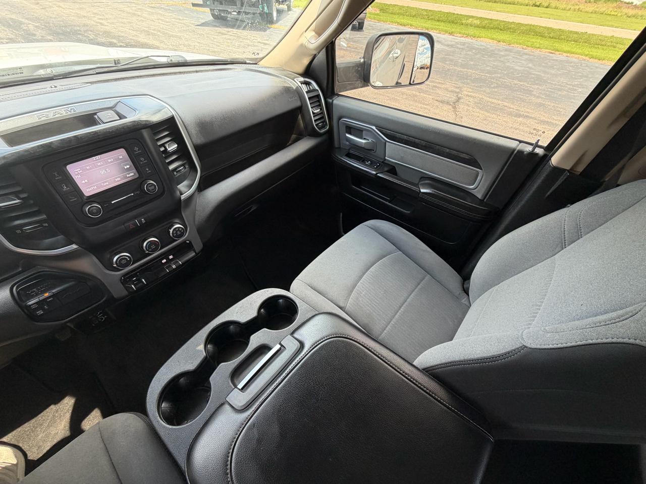RAM 2500 Tradesman Crew Cab SWB 4WD 2019