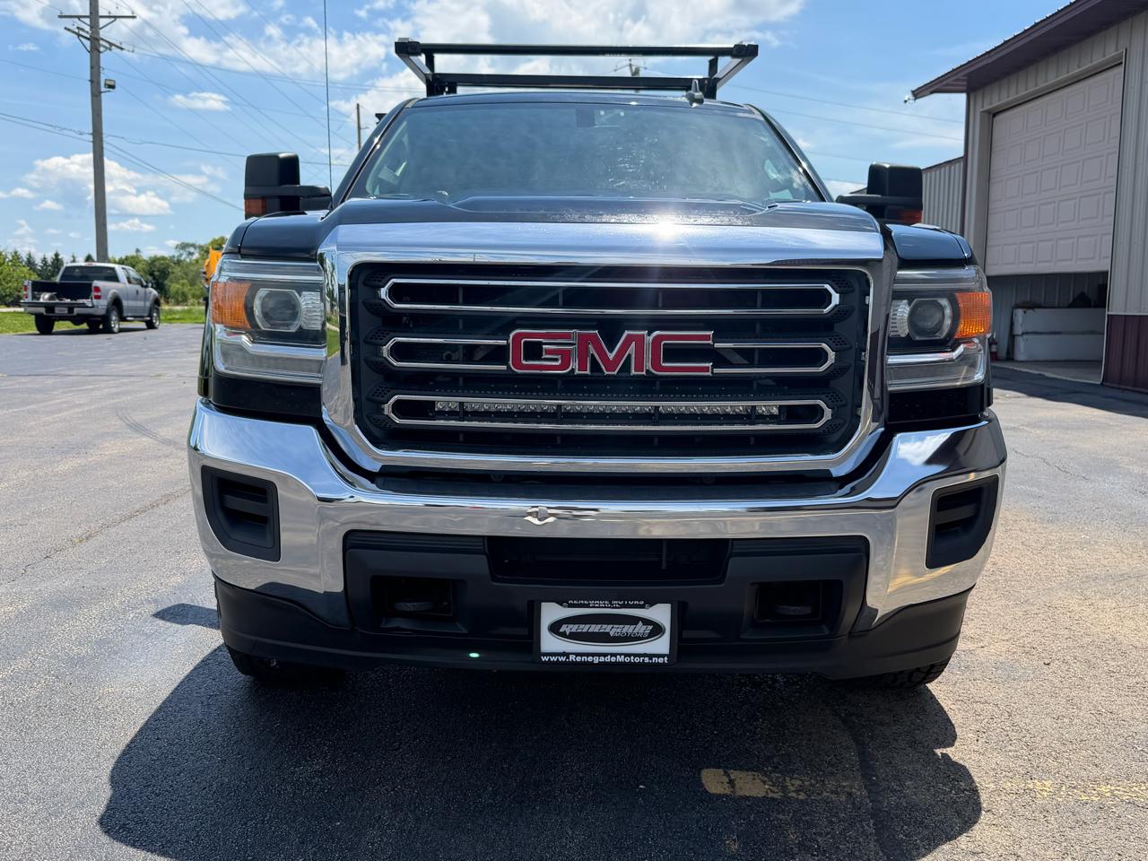 GMC Sierra 2500HD Base Crew Cab 4WD 2017