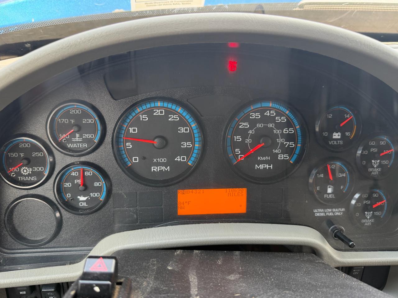 International 7400  2009