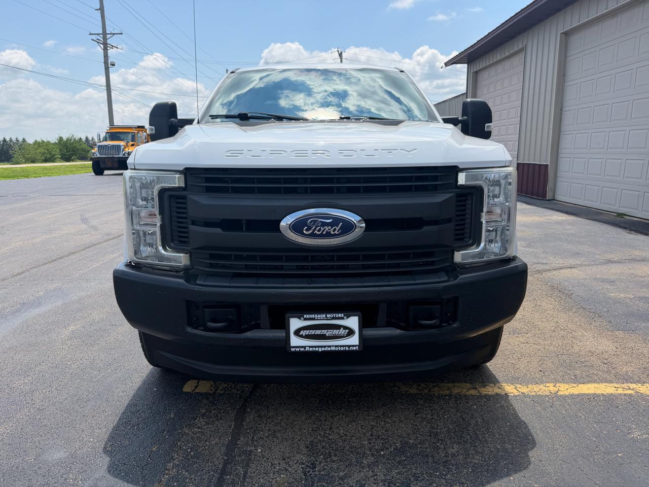 Ford F-250 SD XL Crew Cab 4WD 2019