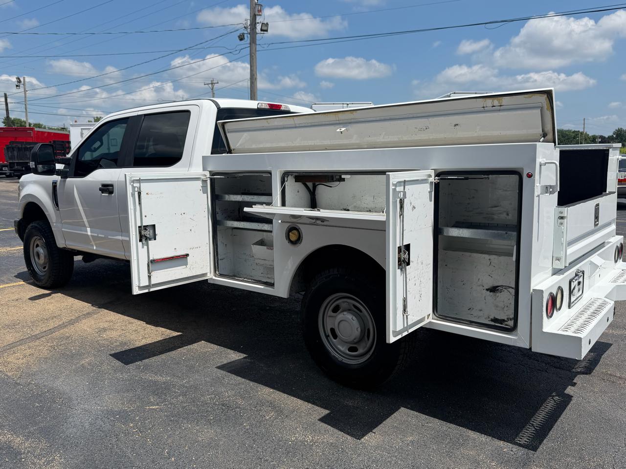 Ford F-250 SD XL Crew Cab 4WD 2019