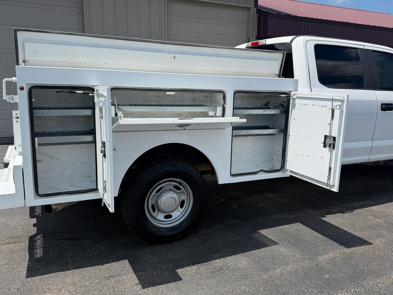 Ford F-250 SD XL Crew Cab 4WD 2019