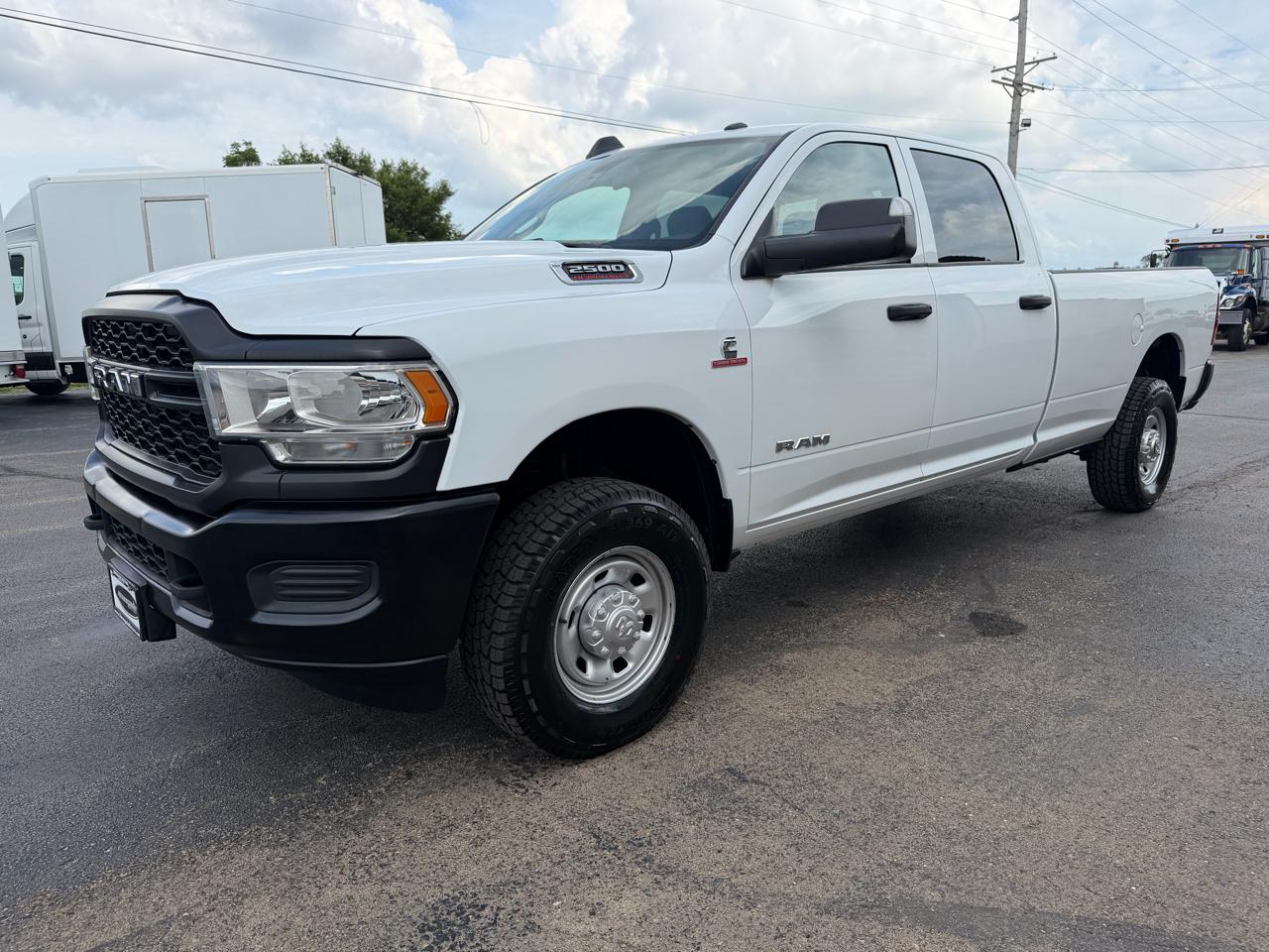 RAM 2500 Tradesman Crew Cab LWB 4WD 2022
