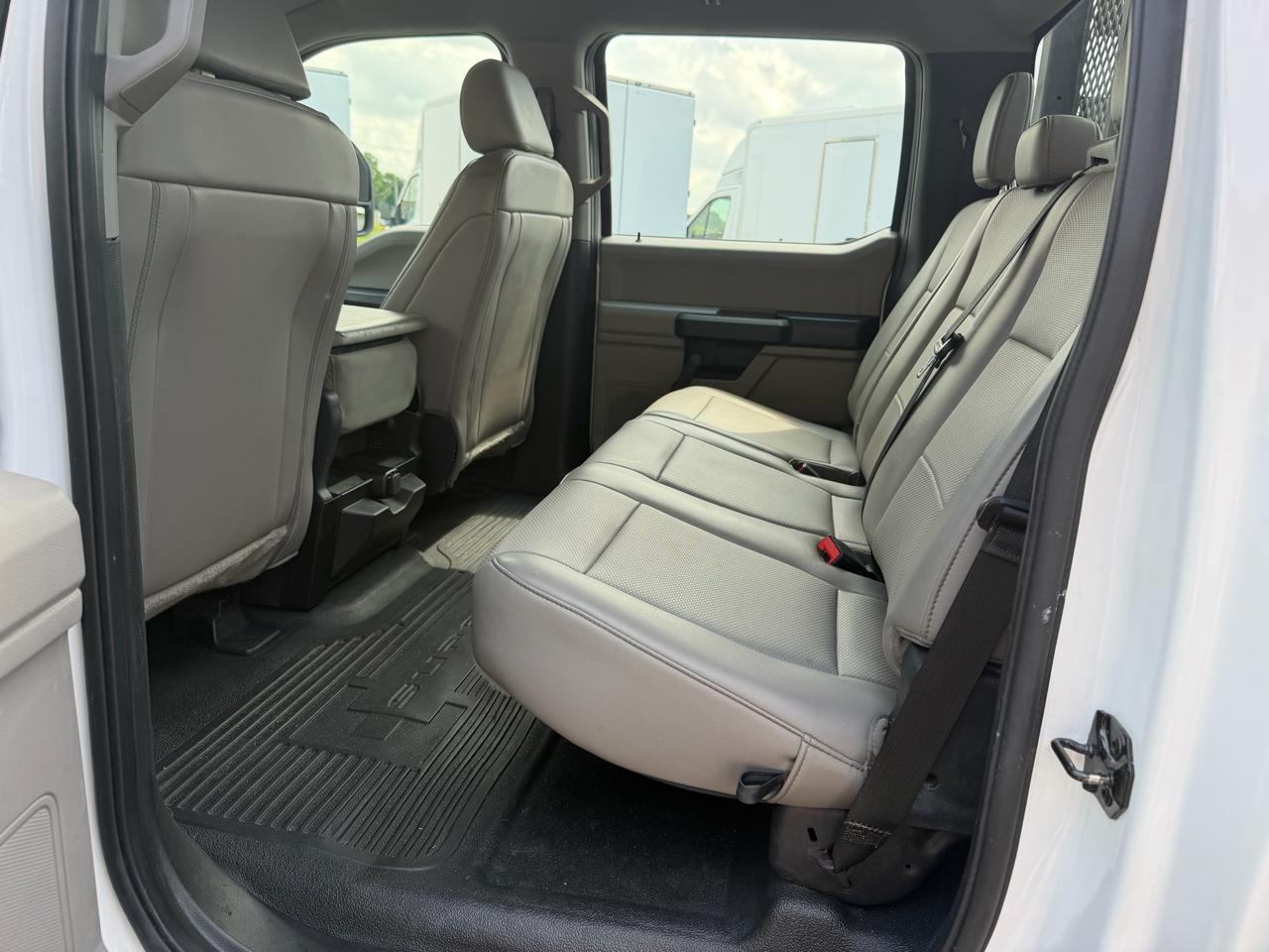Ford F-450 SD Crew Cab DRW 4WD 2020