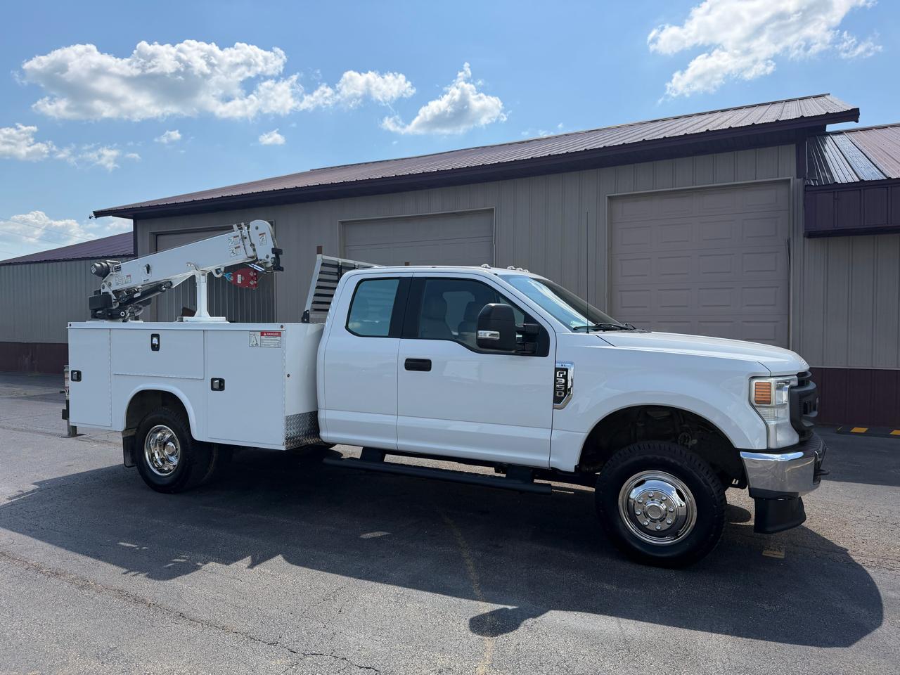 Ford F-350 SD XL SuperCab Long Bed 4WD DRW 2020