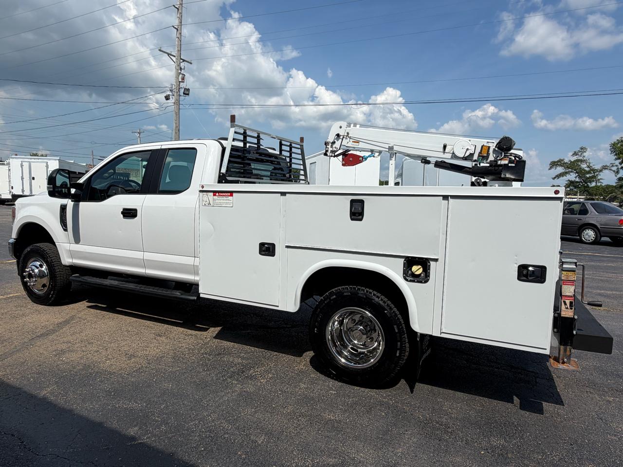 Ford F-350 SD XL SuperCab Long Bed 4WD DRW 2020