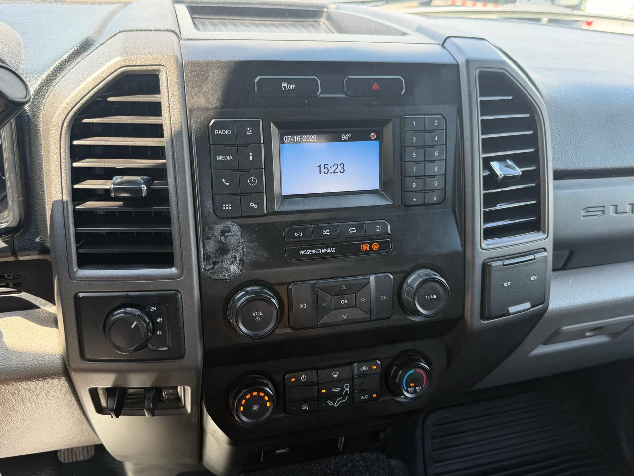 Ford F-350 SD XL SuperCab Long Bed 4WD DRW 2020