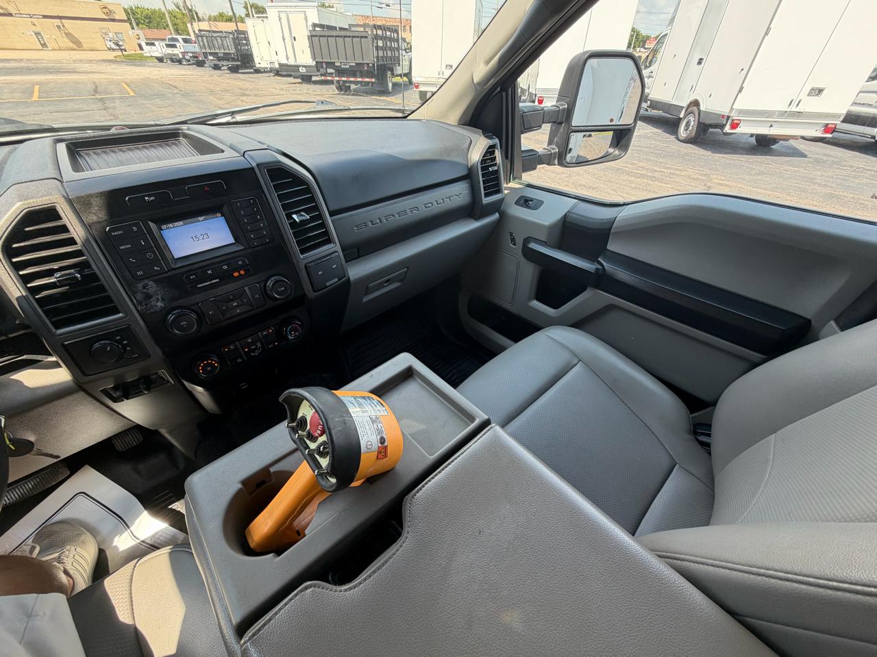 Ford F-350 SD XL SuperCab Long Bed 4WD DRW 2020